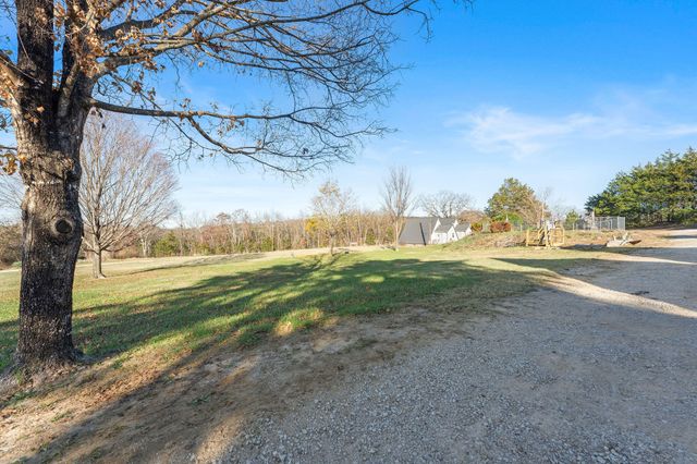 25 Bay Breeze Lane, Lampe, MO 65681