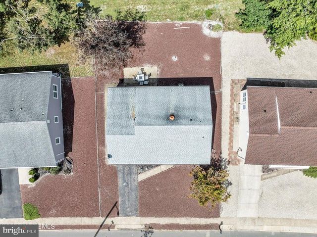 62 WESTBROOK DR, Toms River, NJ 08757