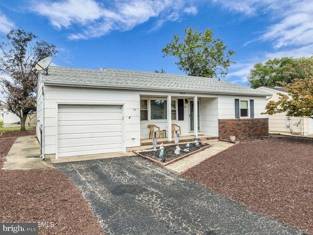 62 WESTBROOK DR, Toms River, NJ 08757