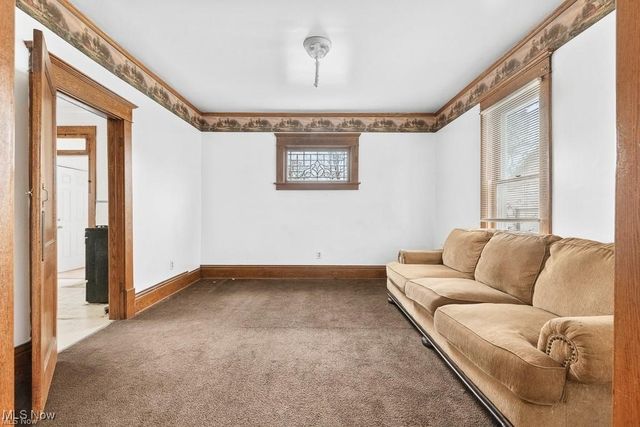 118 S McKinley Avenue, Alliance, OH 44601