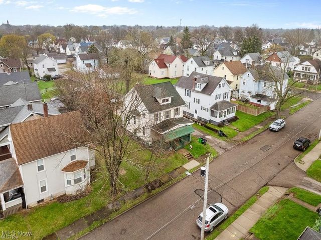 118 S McKinley Avenue, Alliance, OH 44601