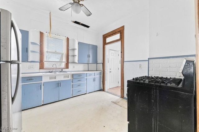 118 S McKinley Avenue, Alliance, OH 44601