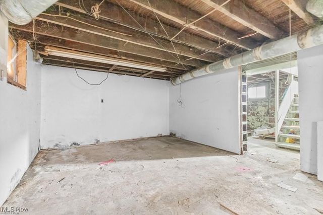 118 S McKinley Avenue, Alliance, OH 44601