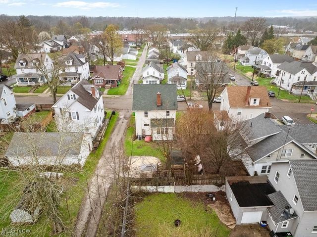 118 S McKinley Avenue, Alliance, OH 44601