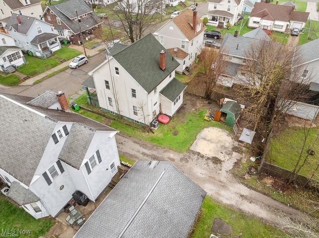 118 S McKinley Avenue, Alliance, OH 44601