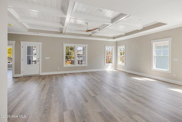 125 NW 19th Street, Oak Island, NC 28465