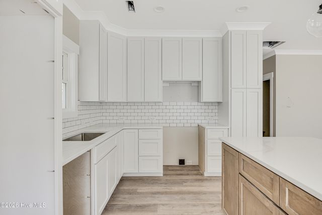 125 NW 19th Street, Oak Island, NC 28465