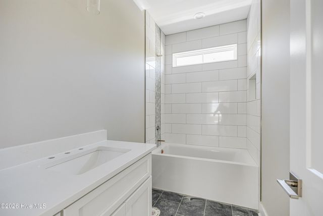 125 NW 19th Street, Oak Island, NC 28465