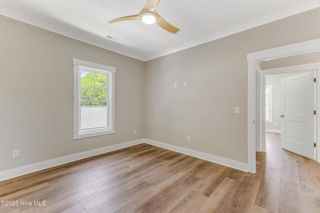 125 NW 19th Street, Oak Island, NC 28465