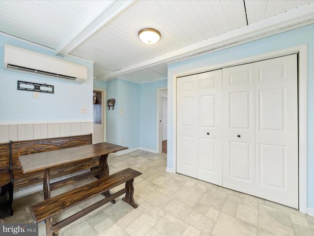 5825 FRONT STREET, Chambersburg, PA 17202