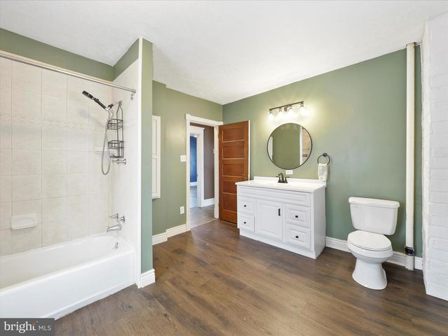 5825 FRONT STREET, Chambersburg, PA 17202