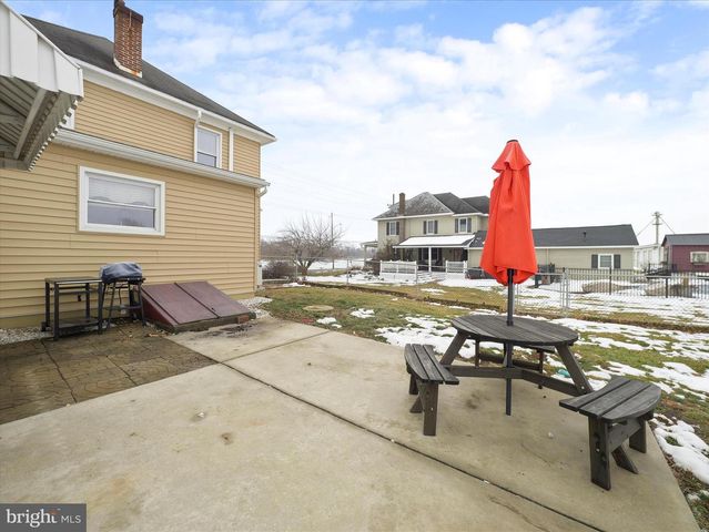 5825 FRONT STREET, Chambersburg, PA 17202