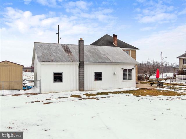 5825 FRONT STREET, Chambersburg, PA 17202