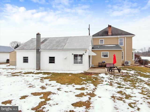 5825 FRONT STREET, Chambersburg, PA 17202