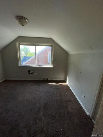 20569 Evergreen Road, Detroit, MI 48219