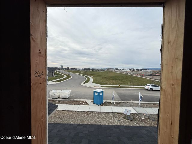 3400 N Columba St, Post Falls, ID 83854