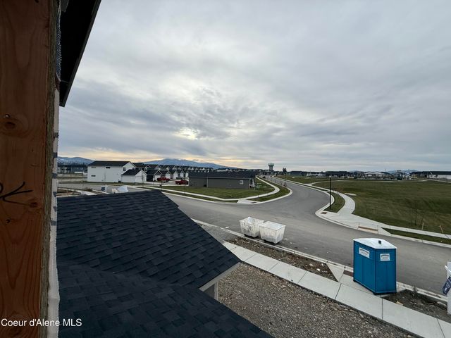 3400 N Columba St, Post Falls, ID 83854