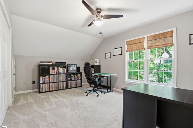 3 Cutting Horse Court, Simpsonville, SC 29680