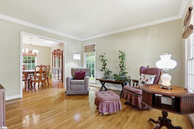 3 Cutting Horse Court, Simpsonville, SC 29680