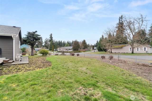 8634 Sweet Clover Drive SE, Yelm, WA 98597