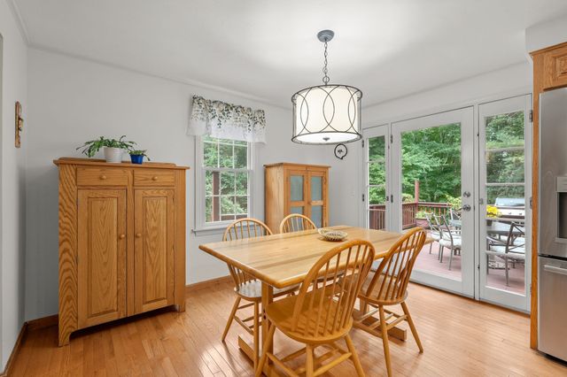 13 Bayberry Rd, Raynham, MA 02767
