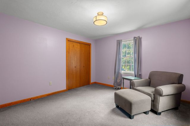 13 Bayberry Rd, Raynham, MA 02767