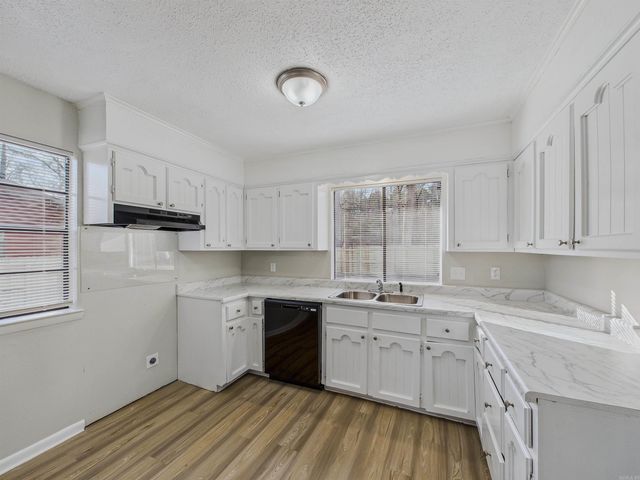 3000 Stephanie Drive, Little Rock, AR 72206