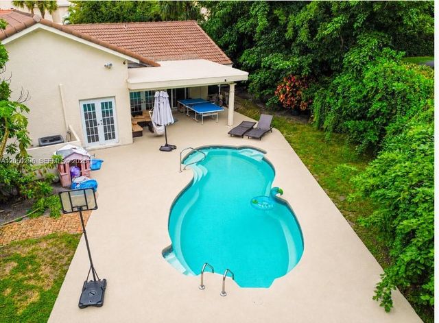 10665 San Bernardino Way, Boca Raton, FL 33428