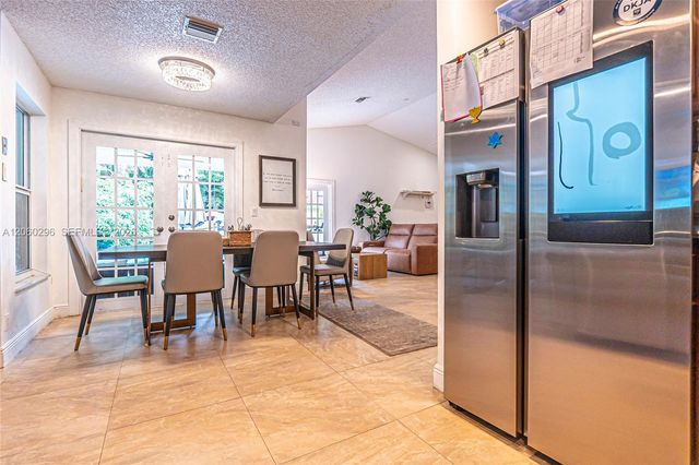 10665 San Bernardino Way, Boca Raton, FL 33428
