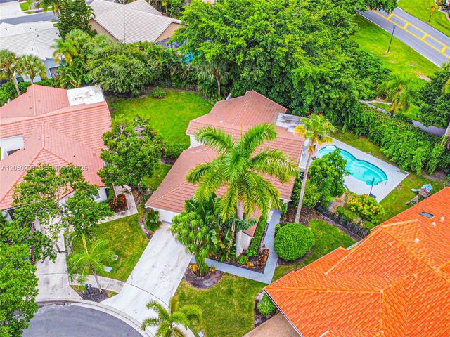10665 San Bernardino Way, Boca Raton, FL 33428