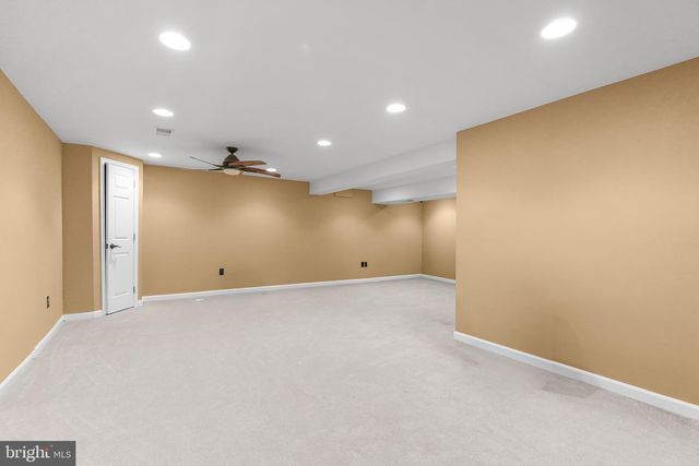 201 SWAN CREEK RD, Fort Washington, MD 20744