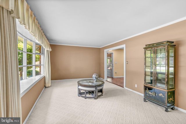 201 SWAN CREEK RD, Fort Washington, MD 20744