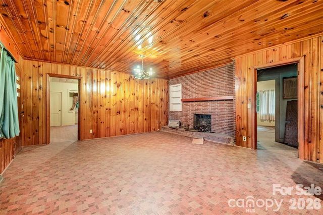 2412 Daves Drive, Shelby, NC 28150