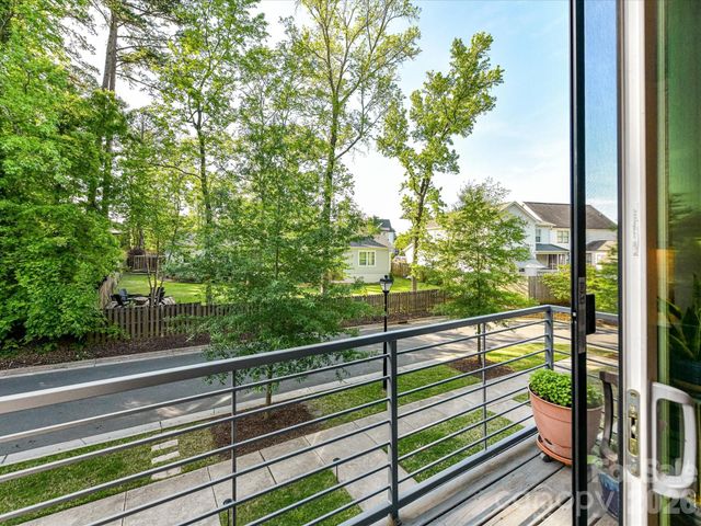 2915 Simpson Drive, Charlotte, NC 28205