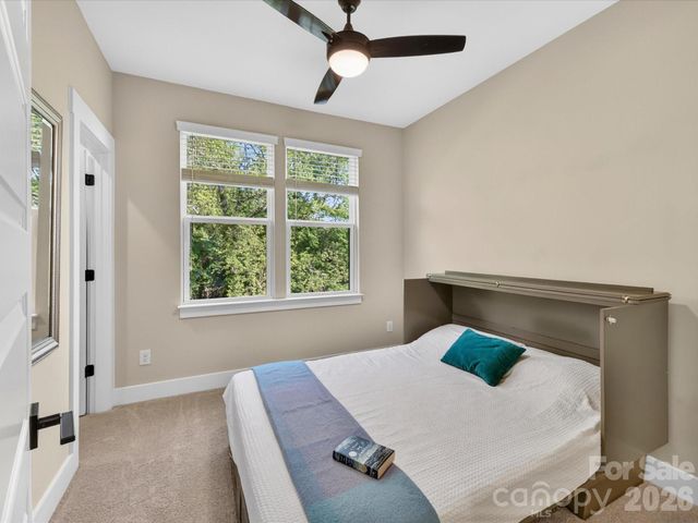 2915 Simpson Drive, Charlotte, NC 28205