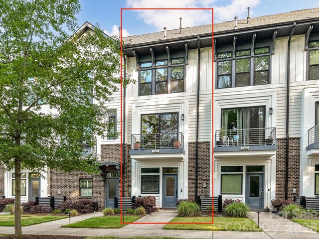 2915 Simpson Drive, Charlotte, NC 28205