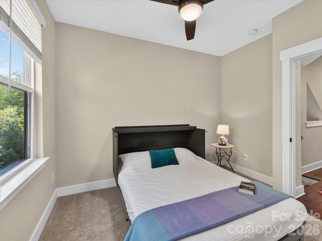 2915 Simpson Drive, Charlotte, NC 28205