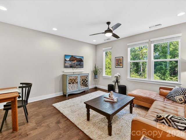 2915 Simpson Drive, Charlotte, NC 28205
