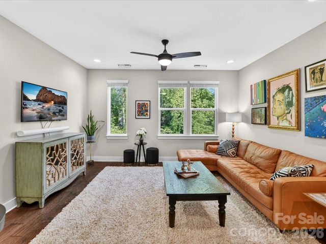 2915 Simpson Drive, Charlotte, NC 28205