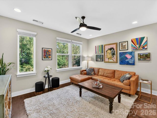 2915 Simpson Drive, Charlotte, NC 28205