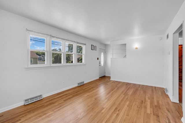 120 ALLISON AVE, Ewing, NJ 08638