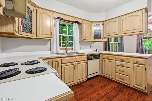 5882 Indian Creek Circle NW, Canton, OH 44718