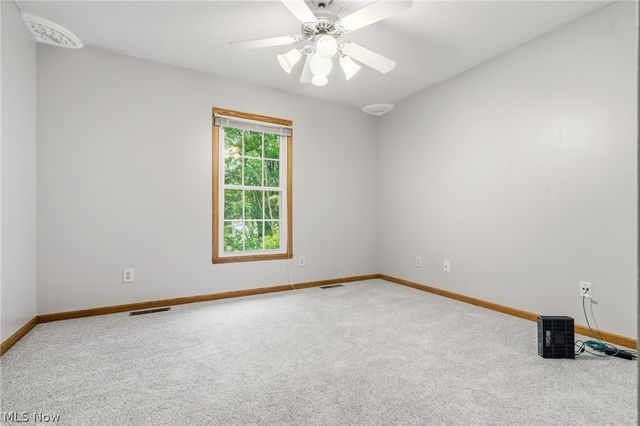 5882 Indian Creek Circle NW, Canton, OH 44718