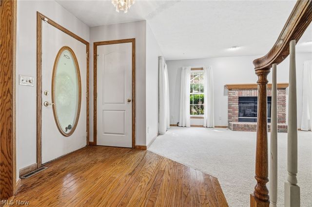 5882 Indian Creek Circle NW, Canton, OH 44718