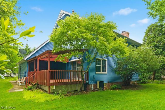 5882 Indian Creek Circle NW, Canton, OH 44718