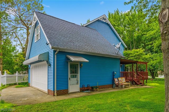 5882 Indian Creek Circle NW, Canton, OH 44718