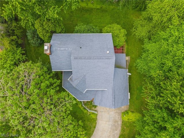 5882 Indian Creek Circle NW, Canton, OH 44718