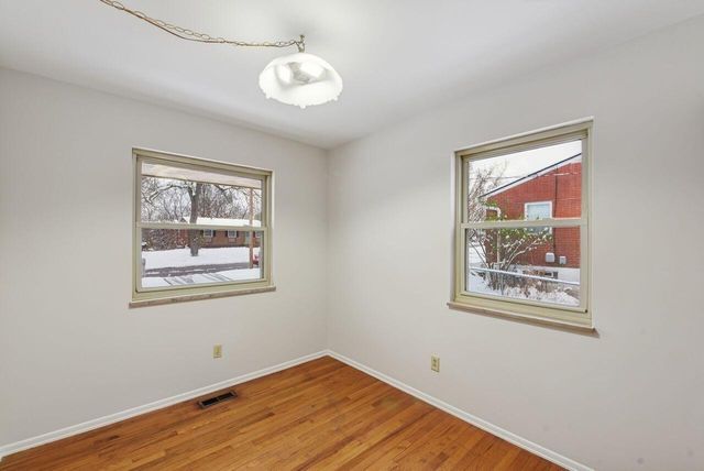 92 Juarez Circle, Covington, KY 41017