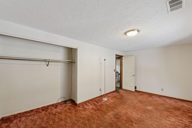 92 Juarez Circle, Covington, KY 41017