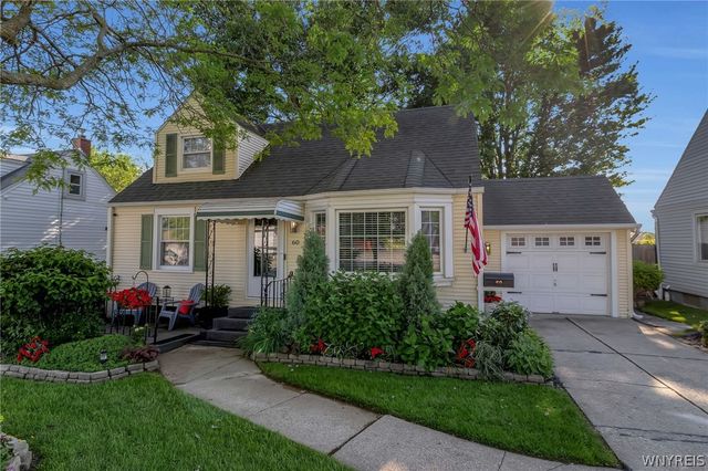 60 Arthur Street, Cheektowaga, NY 14225